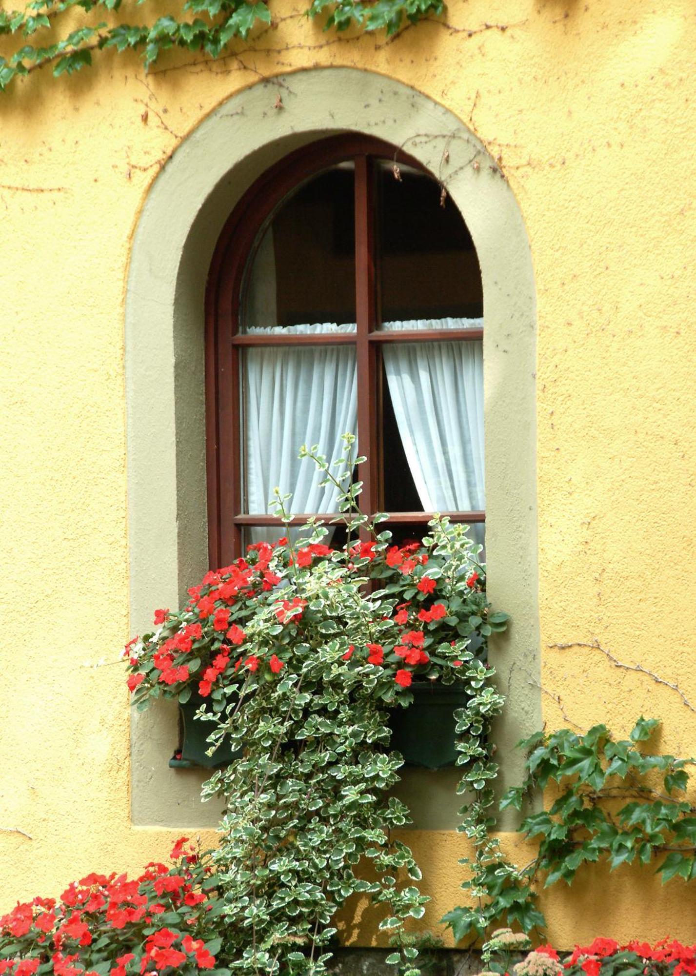 Hotel Leicht Biebelried Екстериор снимка